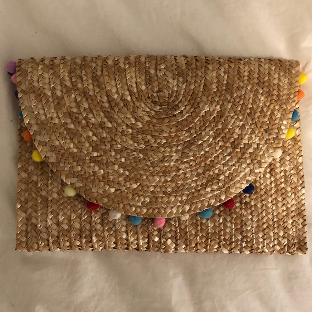 Tuckernuck straw and pom pom party clutch